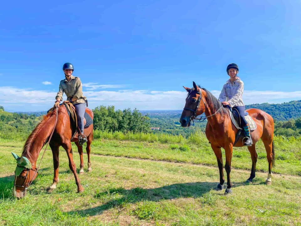 giro a cavallo vicino a milano